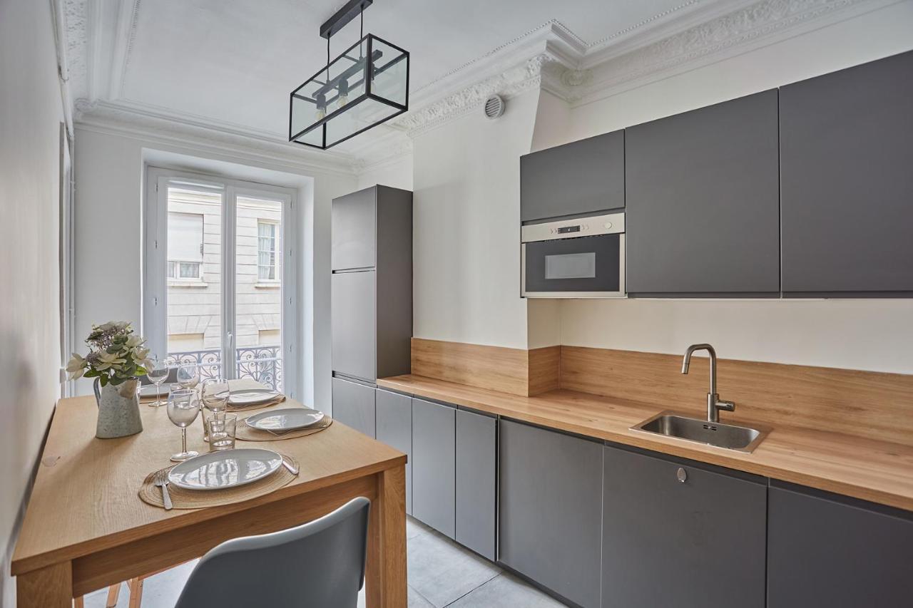 Apartment Beaubourg By Studio Prestige Париж Екстер'єр фото